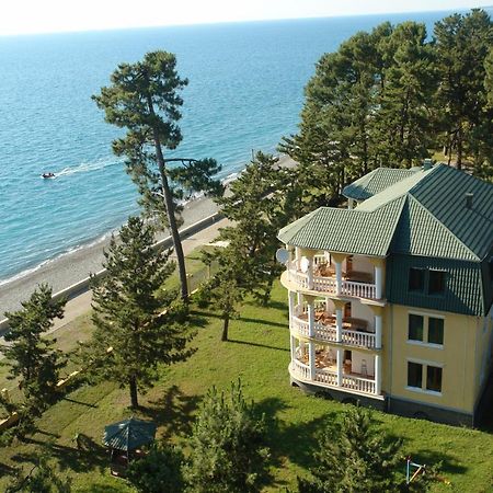 Marshal Resort 科布列季 外观 照片