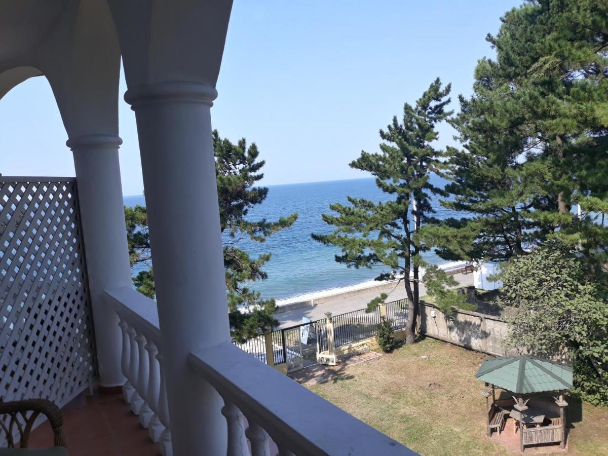 Marshal Resort 科布列季 外观 照片